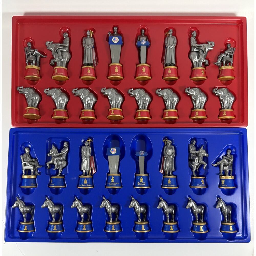 2020 Battle For The White House Chess Set Original w/Empty Democrat Podiums